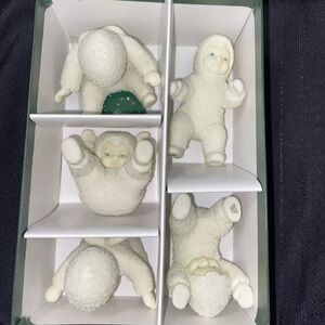 Department 56 White Plush Snowman Doll Set